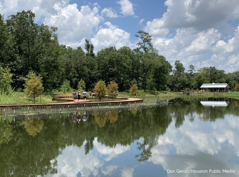 Close distance of Memorial Park