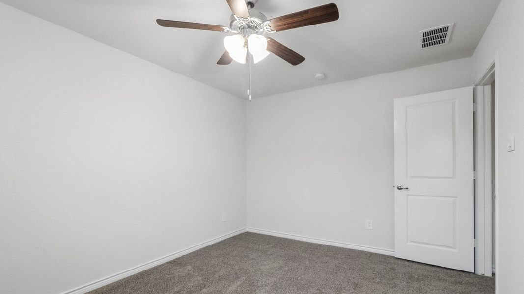 Spacious, unfurnished interior of a new home in Lakewood Trails, Forney (Image 21). Spacious, unfurnished interior of a new home in Lakewood Trails, Forney (Image 21).