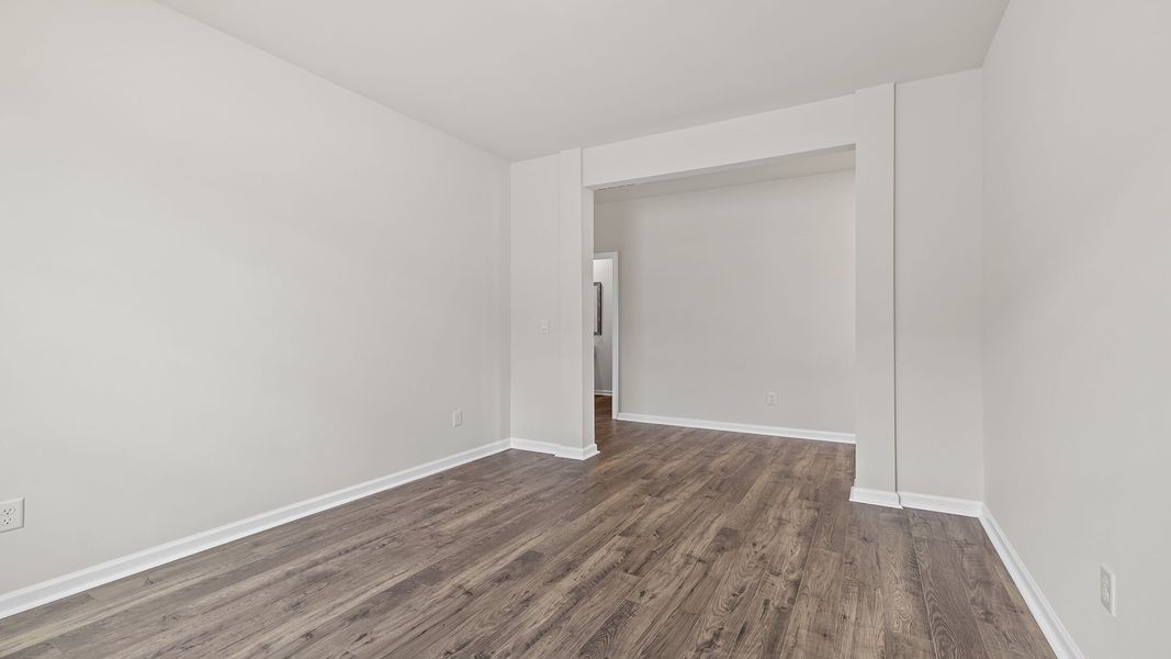 Spacious, unfurnished interior of a new home in Durbin Meadows Traditions, Fountain Inn (Image 18).