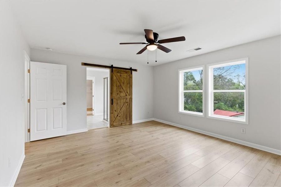 Spacious, unfurnished interior of a new home in , Rome (Image 26).