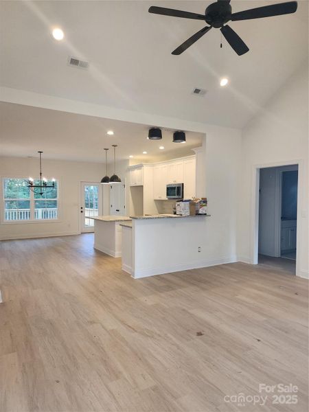 Image 19 of a home in .