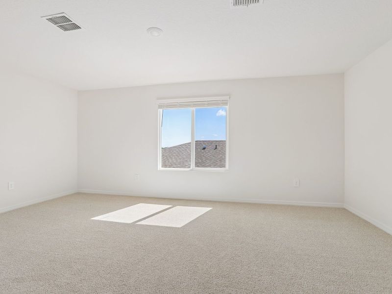 Spacious, unfurnished interior of a new home in Benton Hills - Classic Series, Brooksville (Image 15).