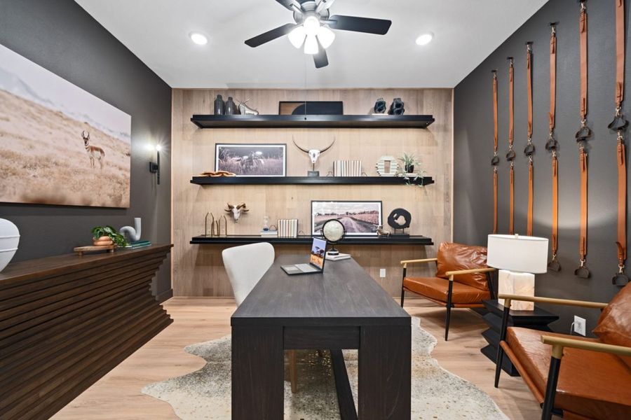 Representative furnished interior of a home built from the Riverwalk Katy Lakes 60s by Brohn Homes in Katy Lakes, Katy (Image 13).