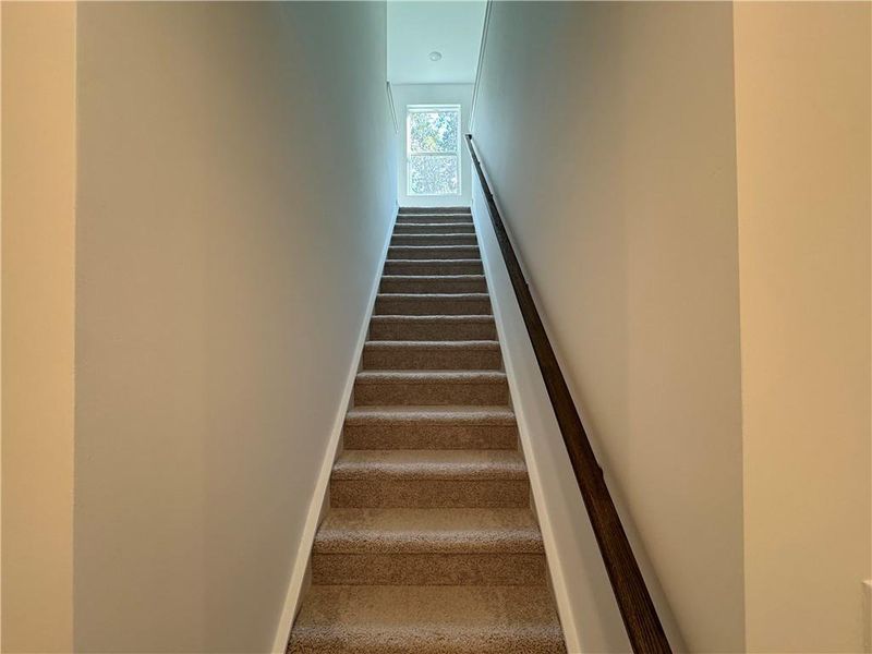 Spacious, unfurnished interior of a new home in Laurelwood, Douglasville (Image 21).