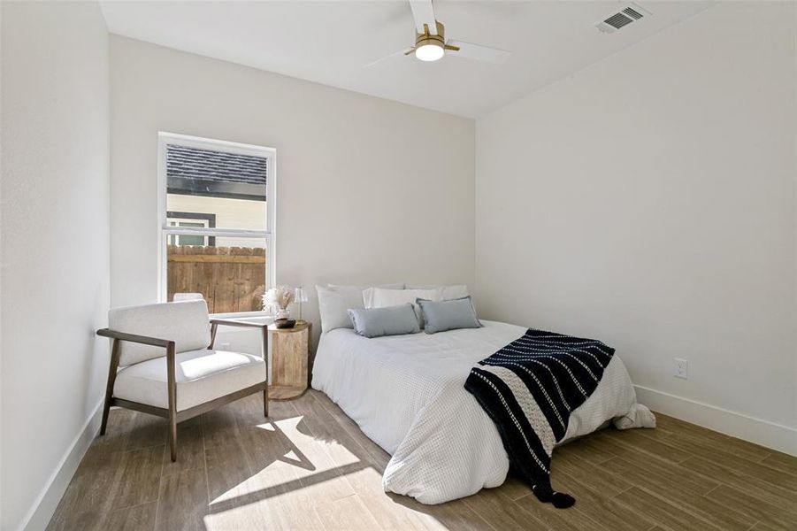 Furnished interior view inside a new home in , Fort Worth (Image 18). Furnished interior view inside a new home in , Fort Worth (Image 18).