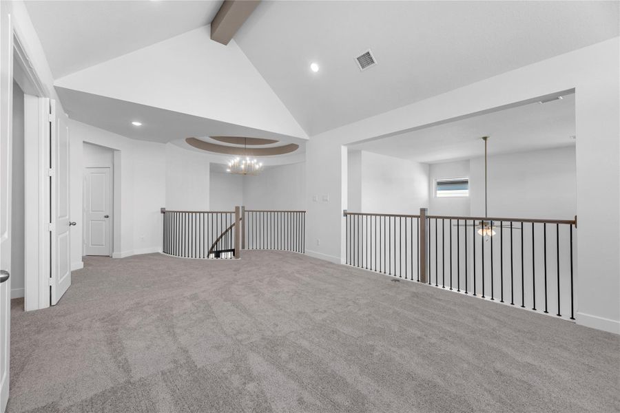 Representative image. Features, selections, and colors may vary.