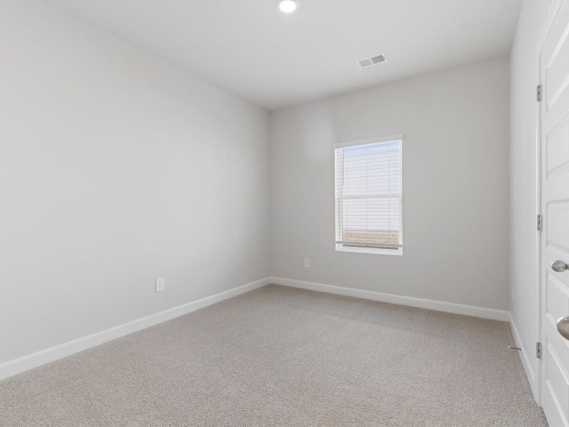 Spacious, unfurnished interior of a new home in Wexford Park, Fountain Inn (Image 9). Spacious, unfurnished interior of a new home in Wexford Park, Fountain Inn (Image 9).