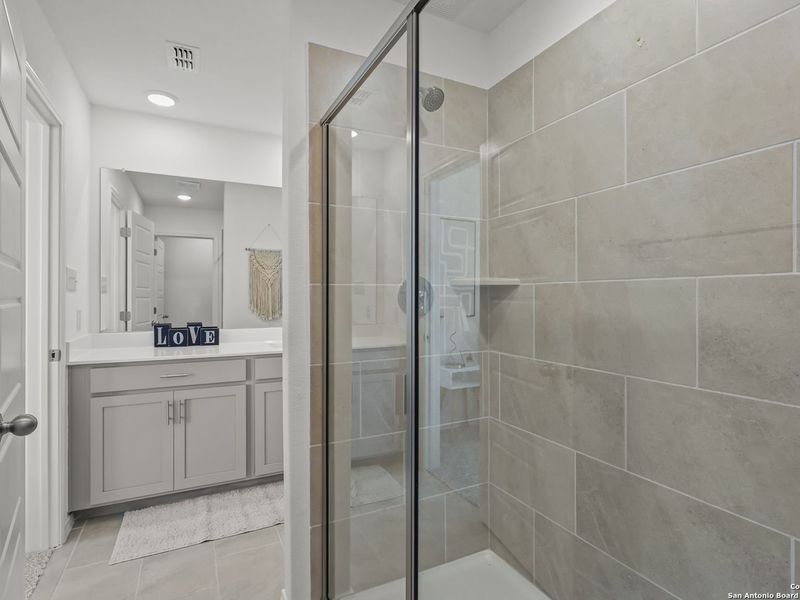Furnished interior view inside a new home in Applewhite Meadows, San Antonio (Image 17).