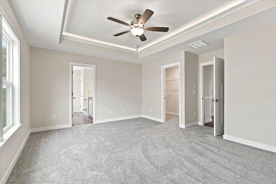 Spacious, unfurnished interior of a new home in Davis Heights, Inman (Image 32).