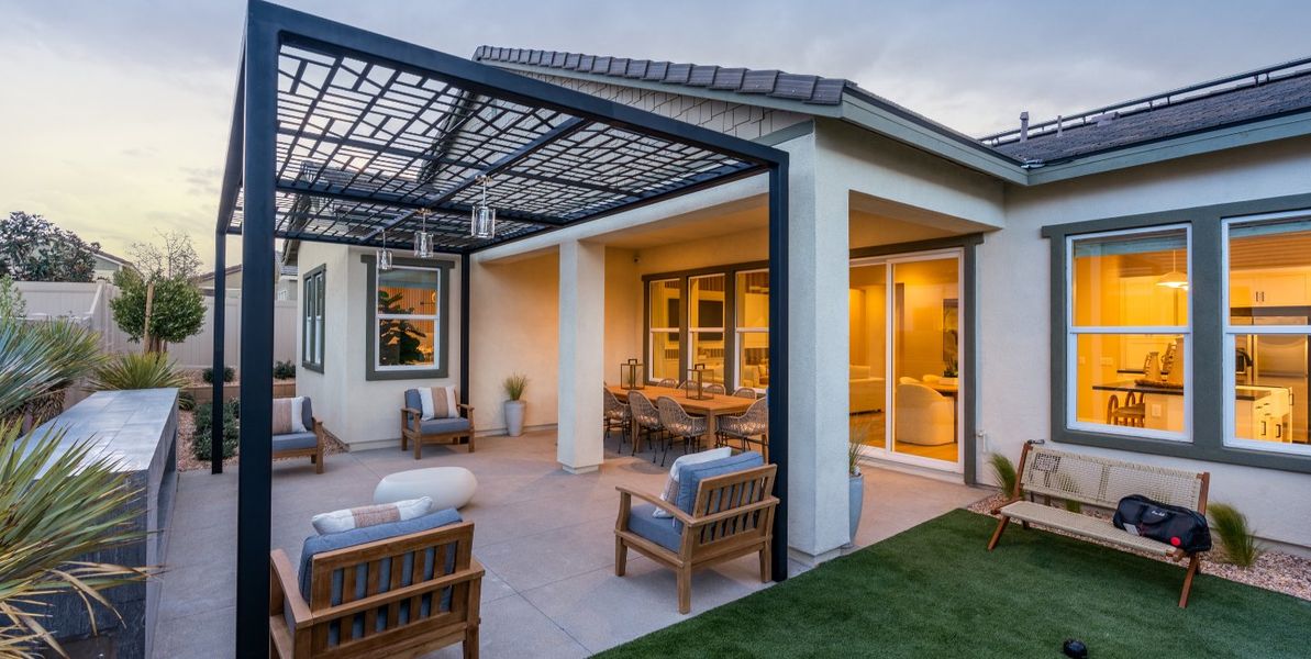 Vista at Cascade Landing - 1440x724 (12)