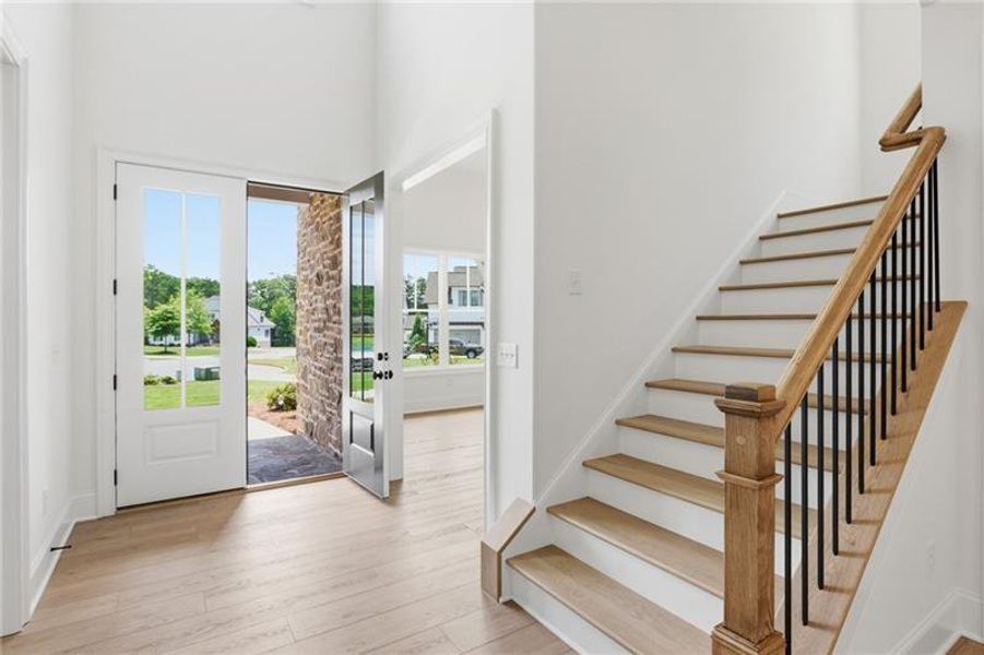 Spacious, unfurnished interior of a new home in , Marietta (Image 25).