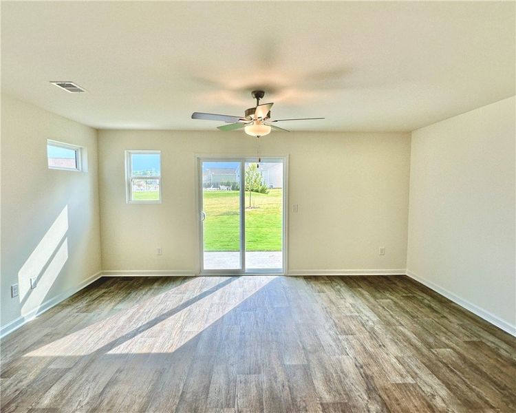 *Picture from a similar Belmont. Not this actual u