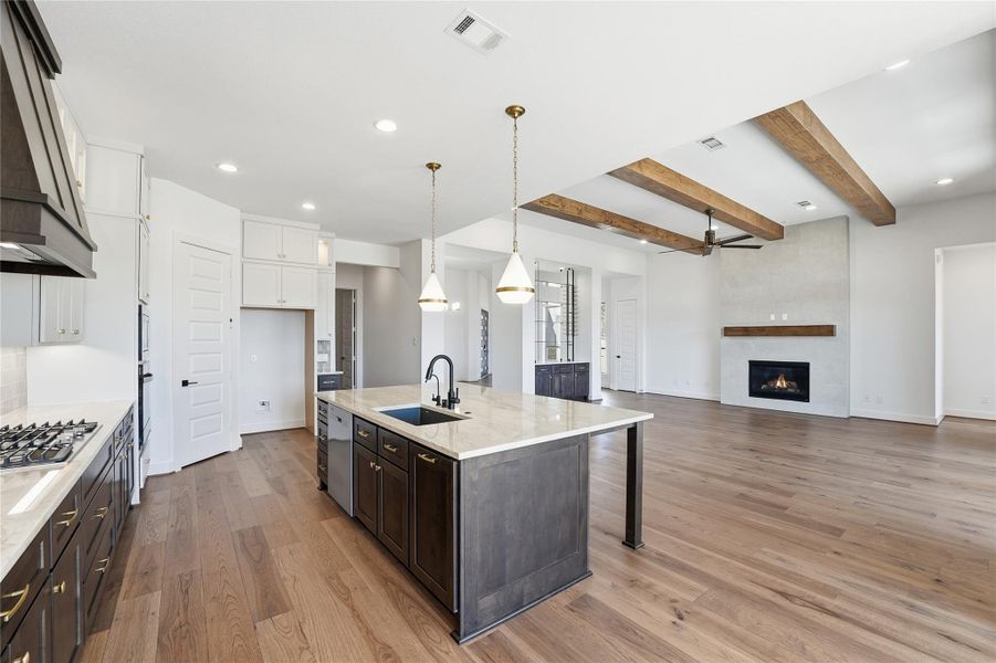 Furnished interior view inside a new home in Audubon 80’s, Magnolia (Image 11).