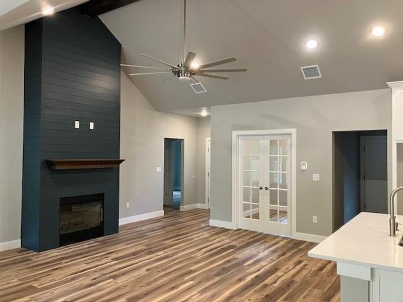 Spacious, unfurnished interior of a new home in , Sulphur Springs (Image 12). Spacious, unfurnished interior of a new home in , Sulphur Springs (Image 12).
