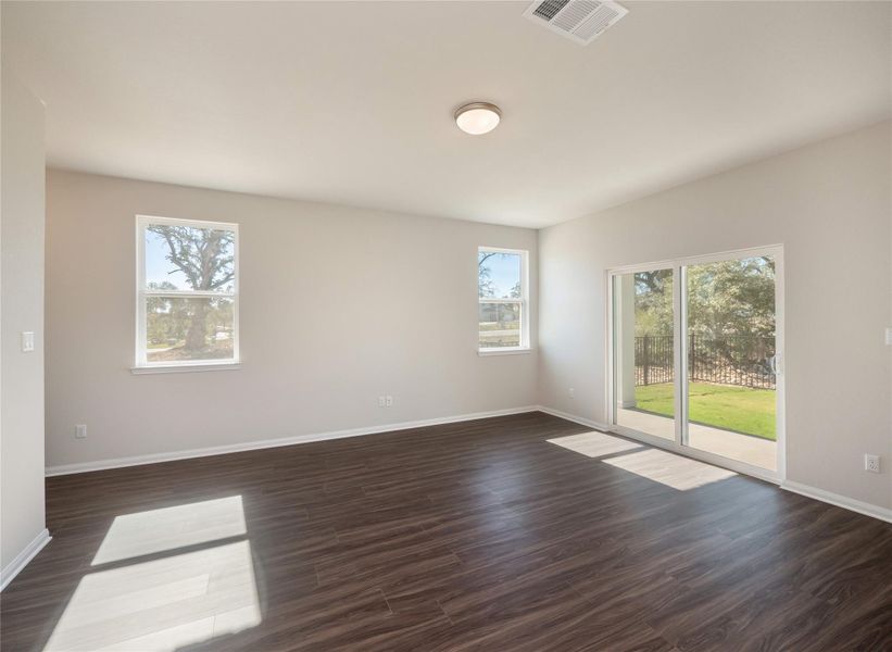 Spacious, unfurnished interior of a new home in Anthem Cottages, Kyle (Image 29).