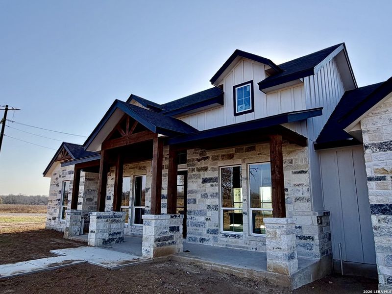 Image 40 of a home in .