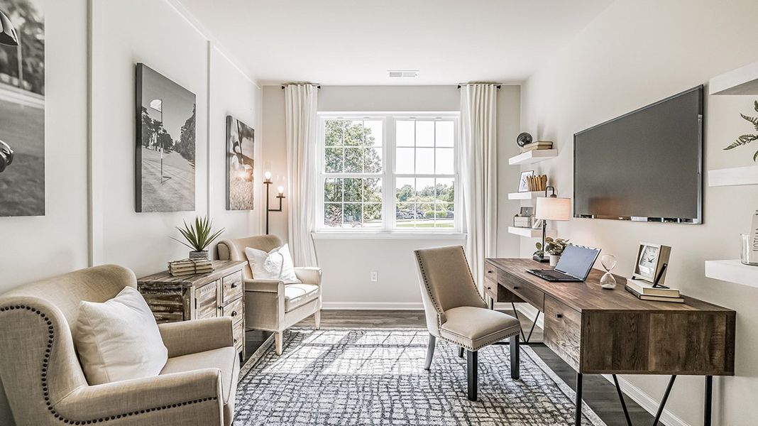 Representative furnished interior of a home built from the Bristol Bonus by D.R. Horton in Riverwood Gardens, Oakland (Image 12).