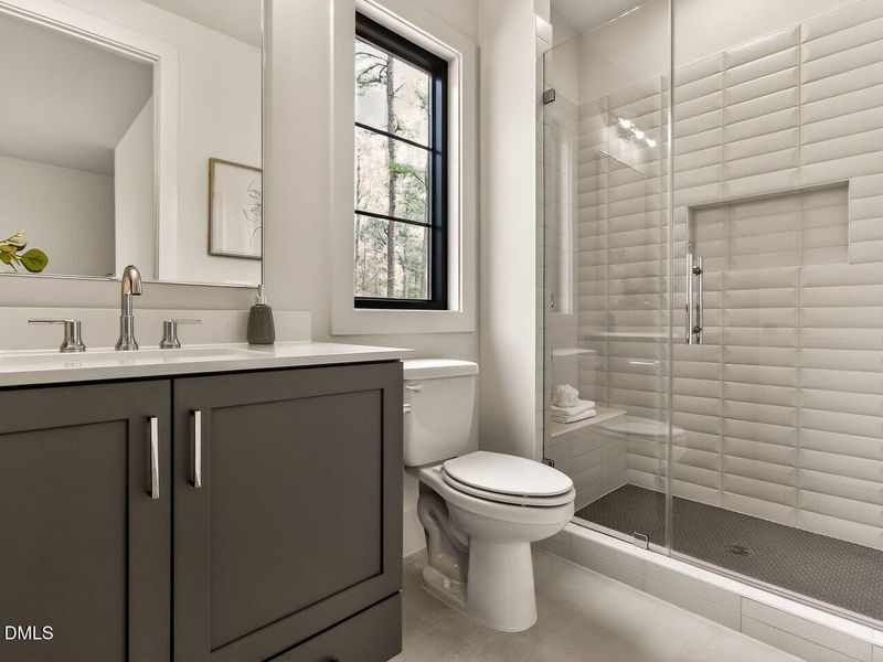 057-1280x960-bedroom-2-bath