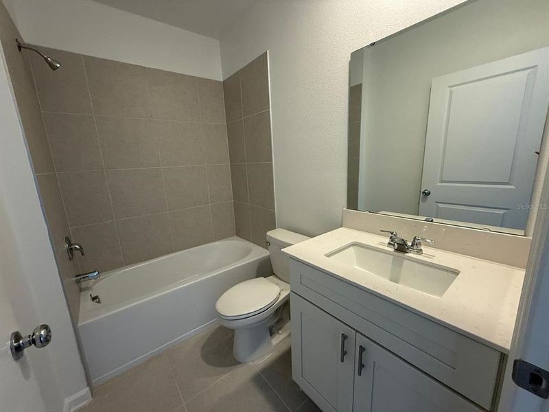 Furnished interior view inside a new home in , Kissimmee (Image 6).