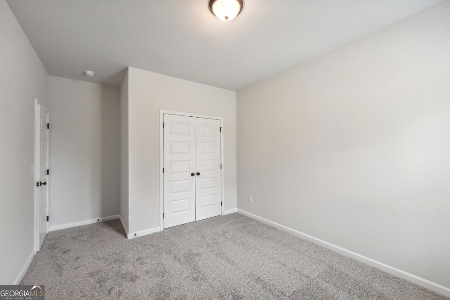 Spacious, unfurnished interior of a new home in Ponderosa Farms Manor, Gainesville (Image 74). Spacious, unfurnished interior of a new home in Ponderosa Farms Manor, Gainesville (Image 74).