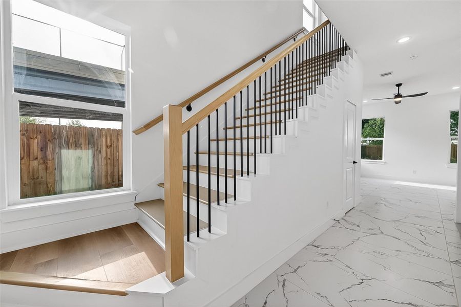 Spacious, unfurnished interior of a new home in , Houston (Image 32).