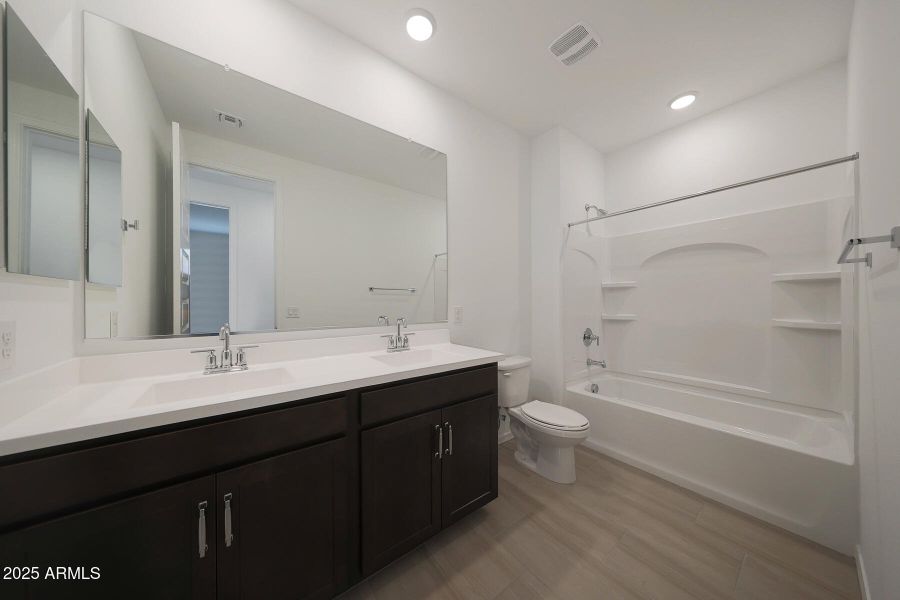 PHX_Lot 2127_Lagoon_4190_Bath2