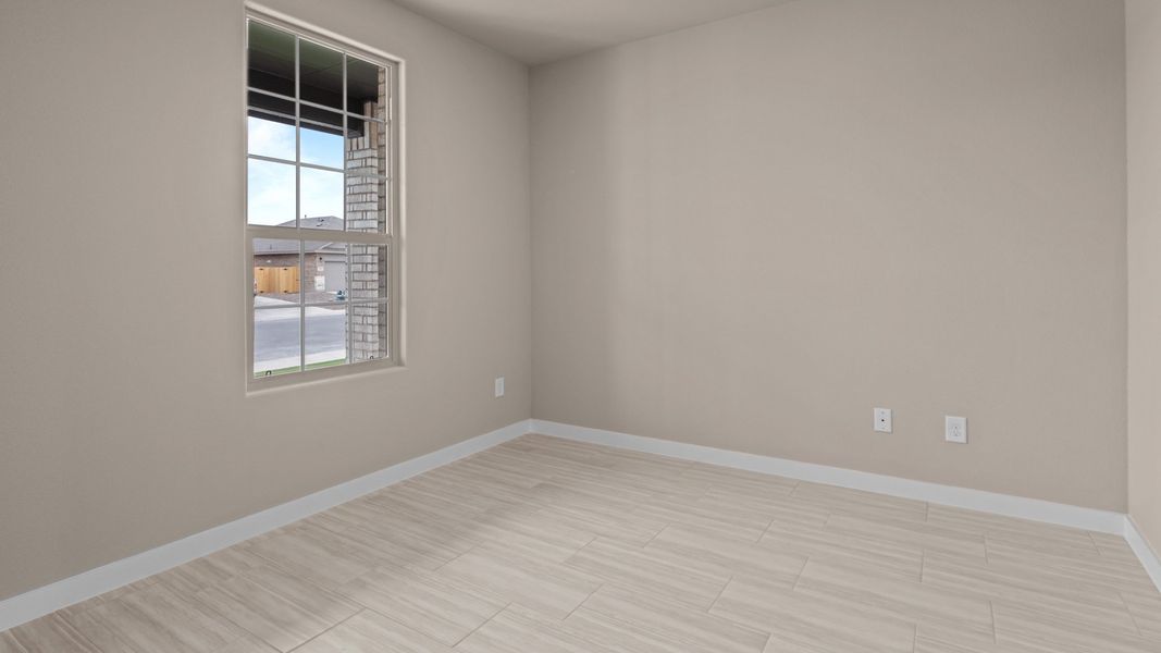 Representative unfurnished interior of a home built from the Shelby by D.R. Horton in Legacy South, Midland (Image 19).