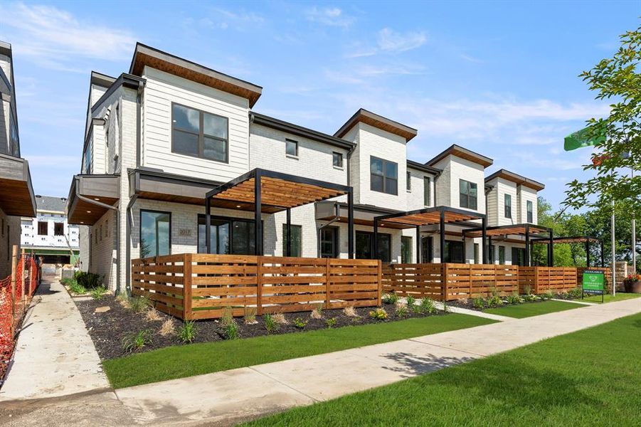 2_02. 2017 Aldrich 2263-Catalpa- Front (2)