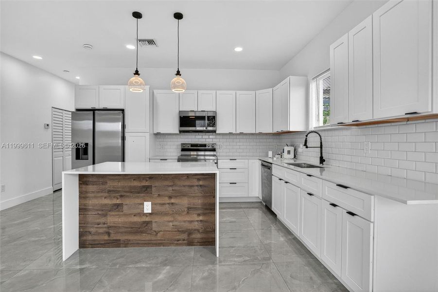 Furnished interior view inside a new home in , Fort Lauderdale (Image 10).
