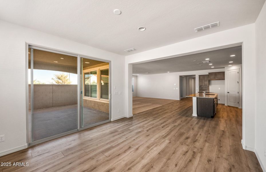 Cafe/Kitchen Cafe/Kitchen