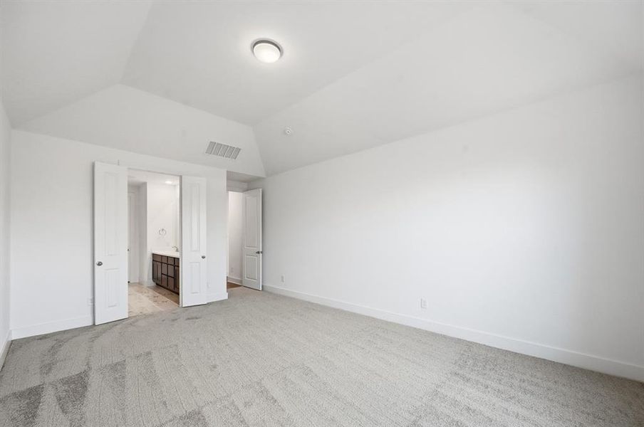 Spacious, unfurnished interior of a new home in Waterscape: 50ft. lots, Royse City (Image 14).