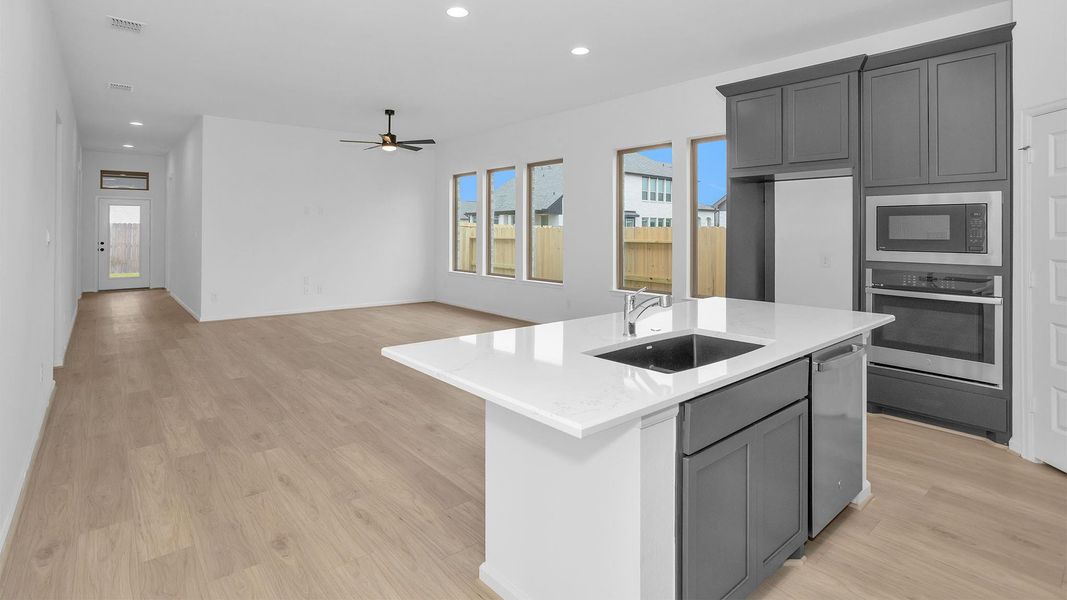 Furnished interior view inside a new home in Brookewater 40', Rosenberg (Image 6).