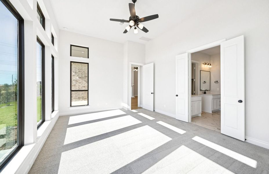 Spacious, unfurnished interior of a new home in Bridgeland 60′, Cypress (Image 44).