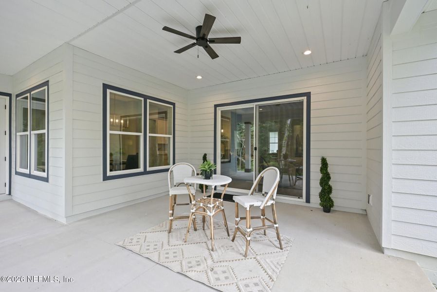 Exterior details and patio area of a home in , Jacksonville (Image 4).
