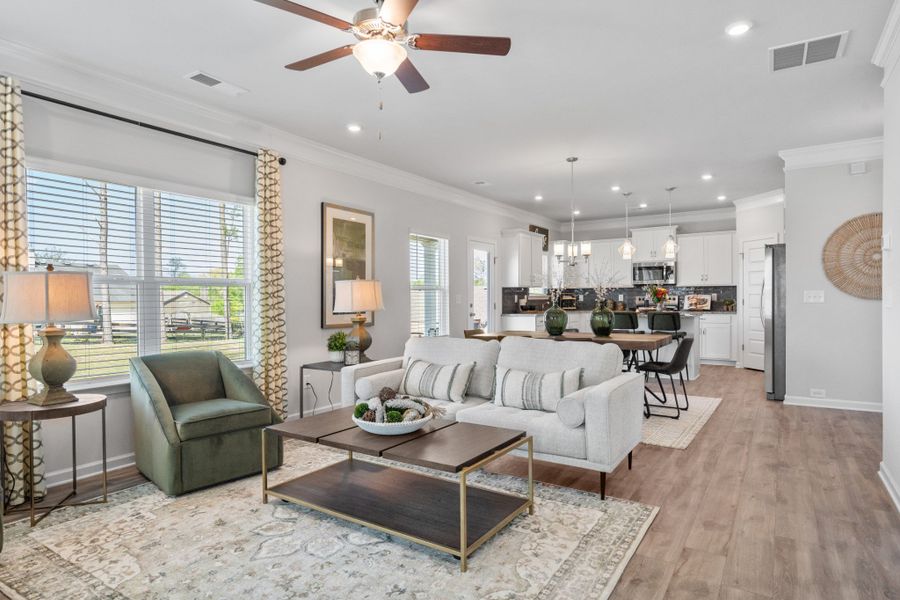 *This is a marketing photo. Colors/options may be different.*