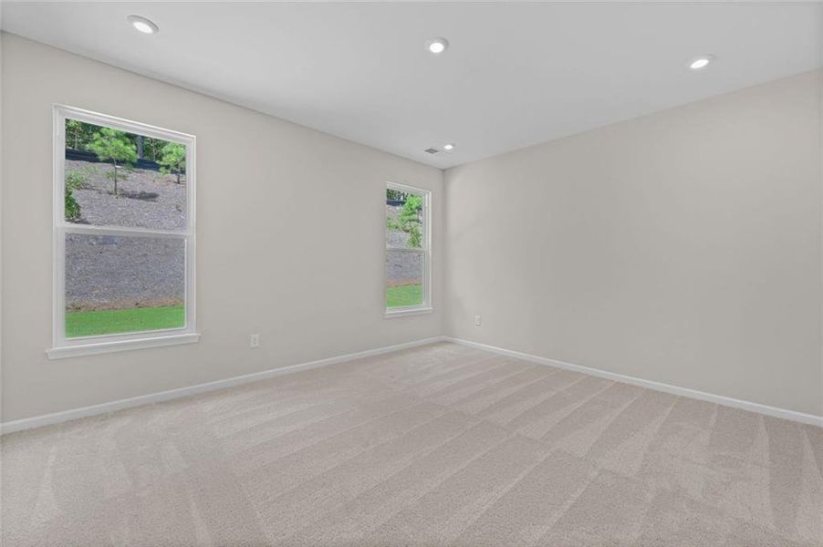 Spacious, unfurnished interior of a new home in Easton Park, Dallas (Image 36). Spacious, unfurnished interior of a new home in Easton Park, Dallas (Image 36).