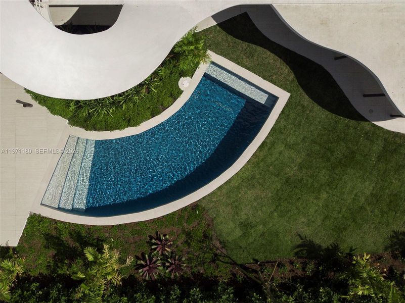 Community amenities in , Miami (Image 25). Community amenities in , Miami (Image 25).