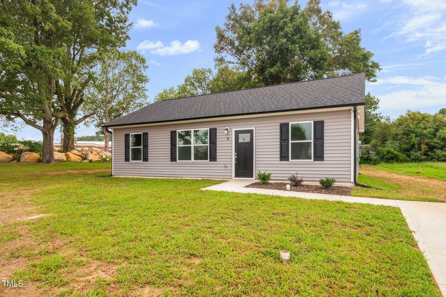 4-web-or-mls-19-southern-village-dr 4-web-or-mls-19-southern-village-dr