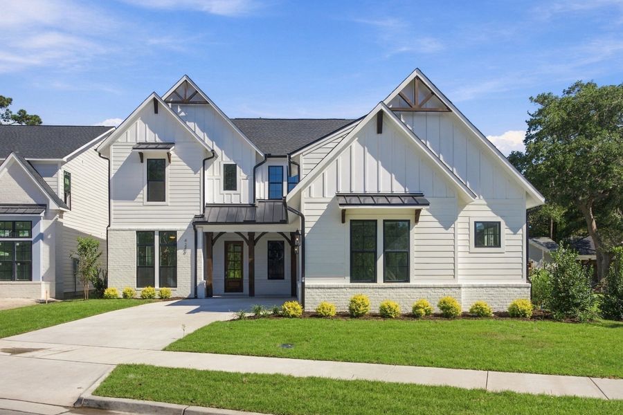 Representative exterior photo of a completed home built from the The Emerson by RobuckHomes in Stonehenge, Raleigh, NC (Image 39).
