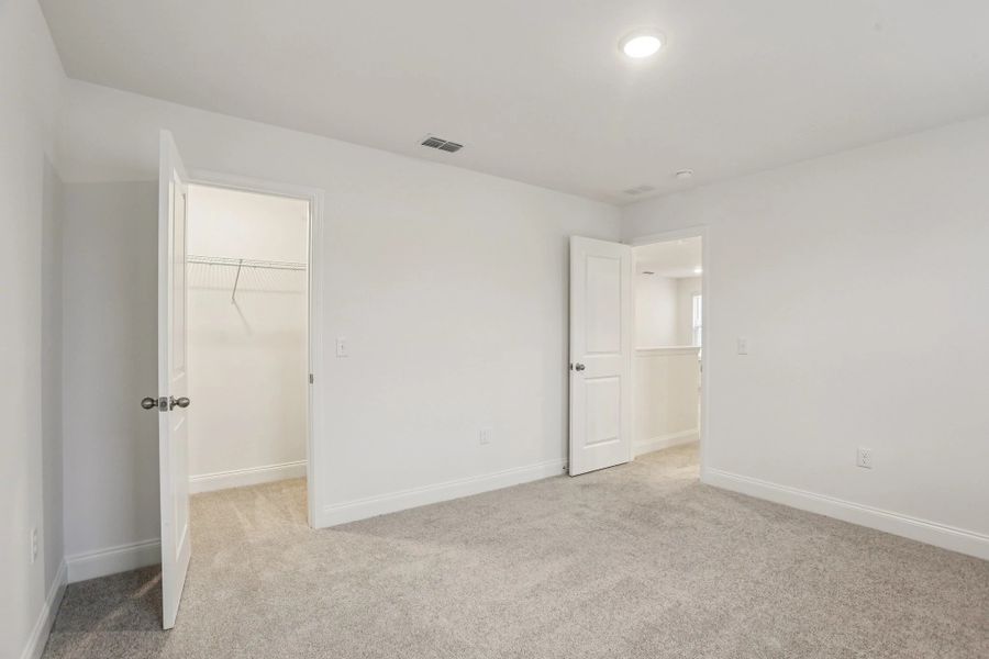 Spacious, unfurnished interior of a new home in Ascent at Arbor Ridge, La Vergne (Image 22).