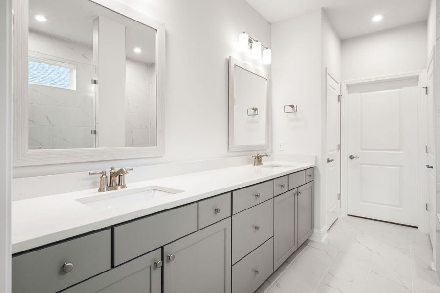 Furnished interior view inside a new home in Sun City Hilton Head, Bluffton (Image 6).