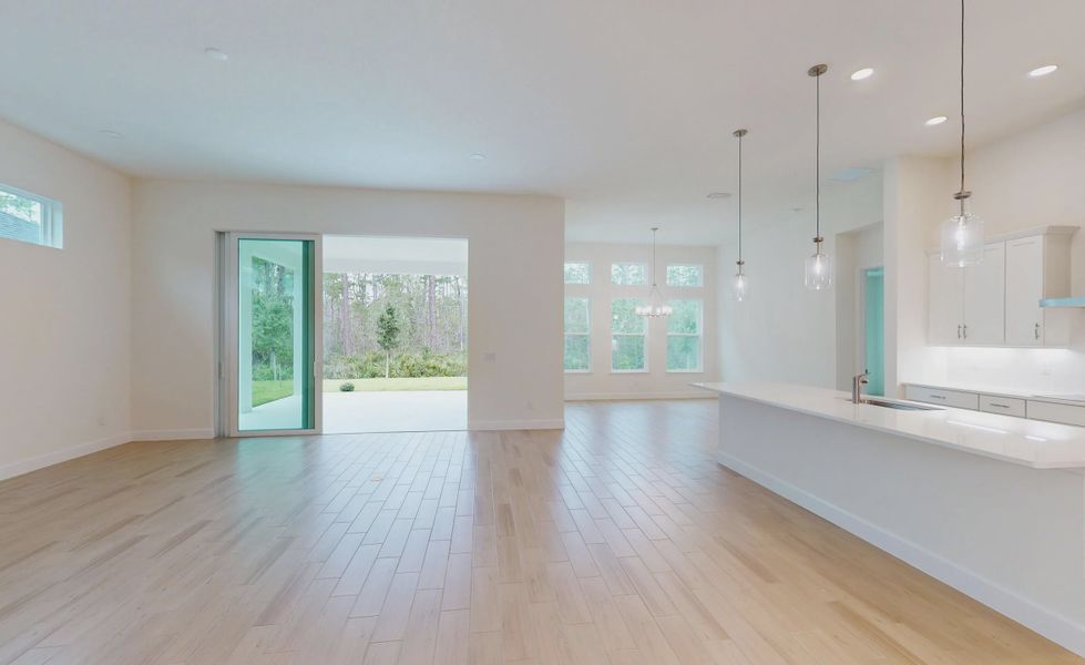 Spacious, unfurnished interior of a new home in Woodhaven, Port Orange (Image 15).