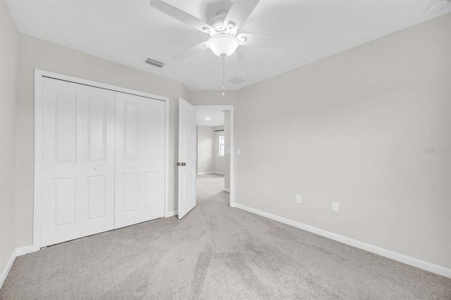 Spacious, unfurnished interior of a new home in , Orlando (Image 21).