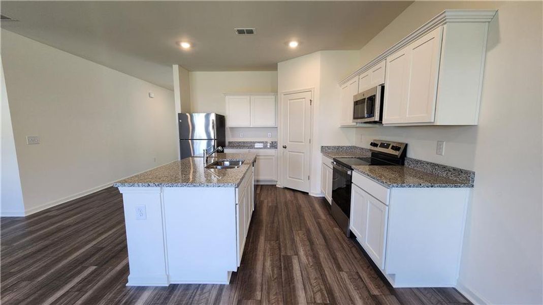 Furnished interior view inside a new home in Casteel, Bethlehem (Image 6).