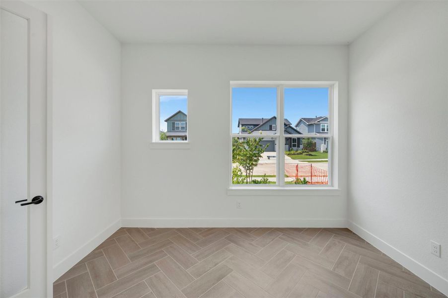 Spacious, unfurnished interior of a new home in Elyson - Grove Row Collection, Katy (Image 18).