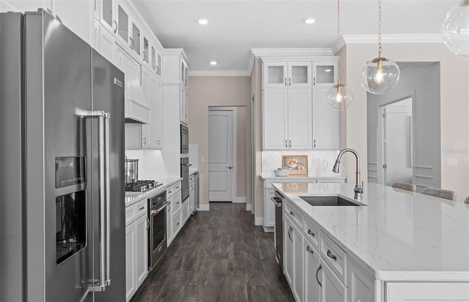 Furnished interior view inside a new home in Del Webb Oasis, Winter Garden (Image 8).