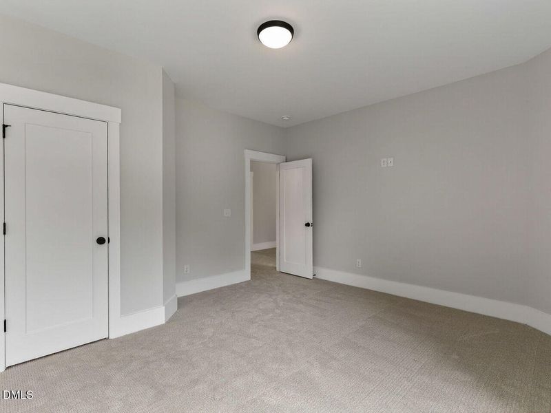 032-1280x960-bedroom-2 032-1280x960-bedroom-2
