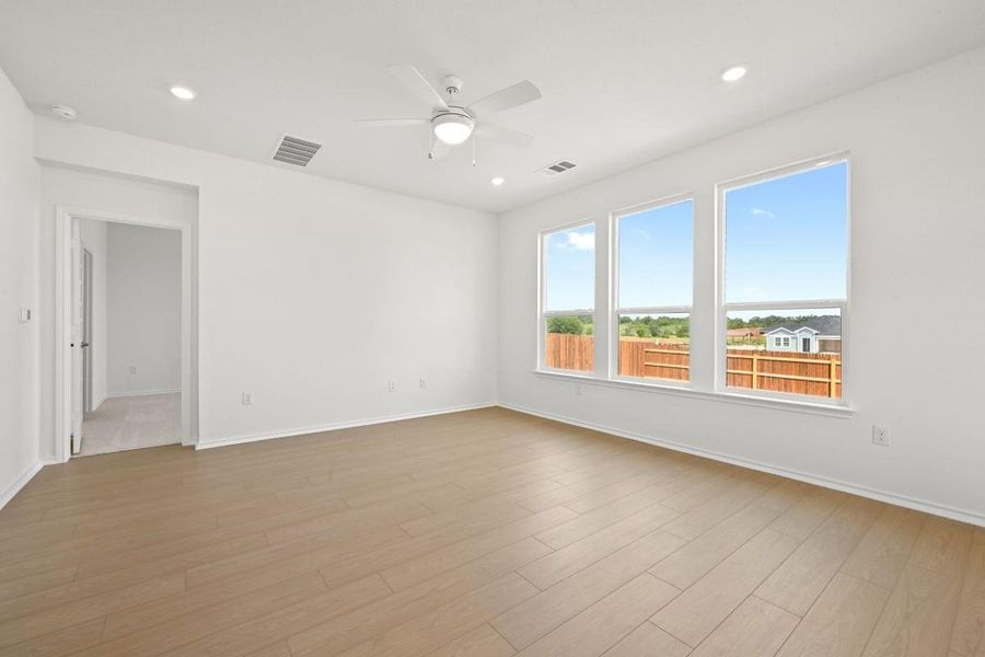 Spacious, unfurnished interior of a new home in Watermill-Classic Collection, Uhland (Image 20).