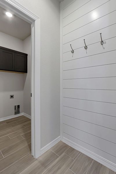 Representative unfurnished interior of a home built from the Sinatra by View Homes in Desert Springs | Enchanted Series, El Paso (Image 45).