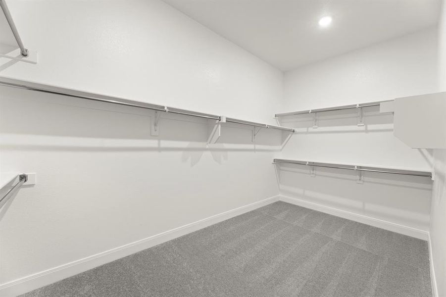 18. 2317 Cottonbelt - Closet